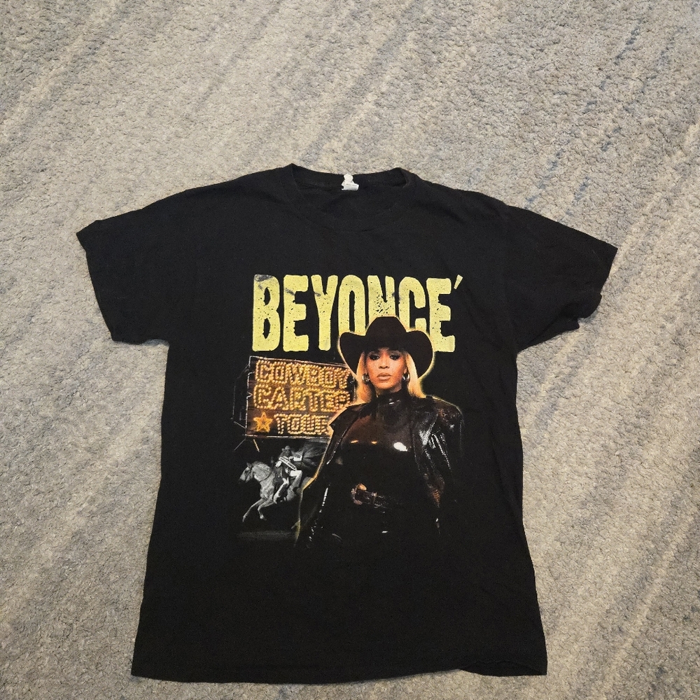 Beyonce Cowboy Carter Tour T-Shirt 2025 – Black Graphic Tee – Size Medium